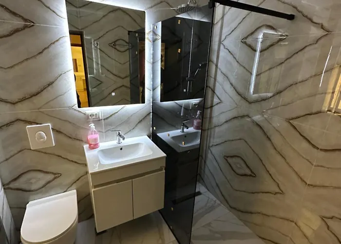 Apartamentagollitirana تيرانا