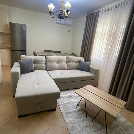 Apartamentagollitirana טיראנה