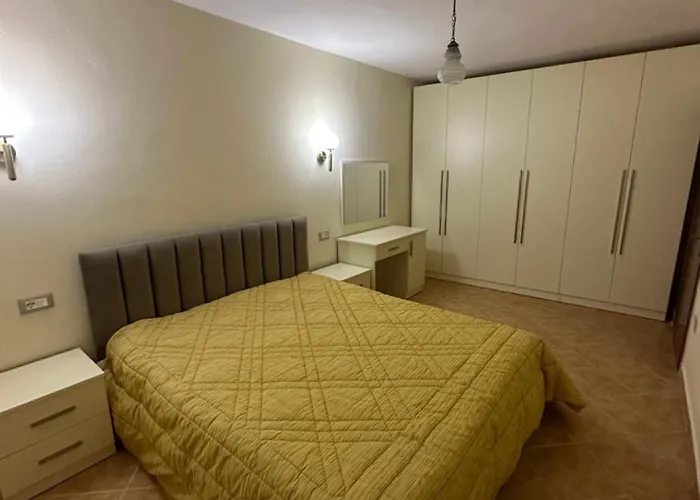 Lägenhet Apartamentagollitirana Tirana